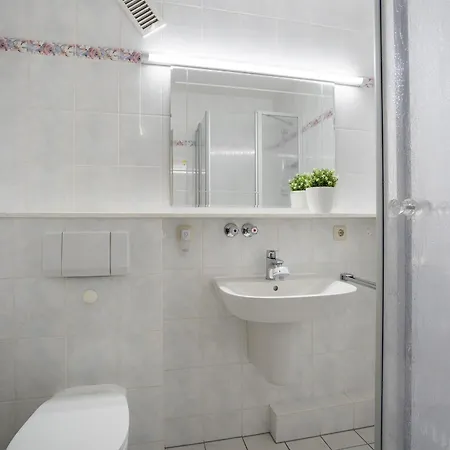 Ter 315 - Terrassenhuegel - Seeblick シャルボイツ